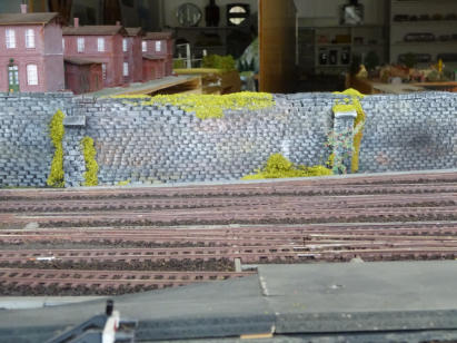 Endgültiger Anstrich und Bewuchs